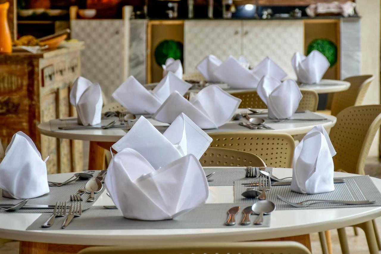 Hotel Waterbuck Nakuru Kültér fotó